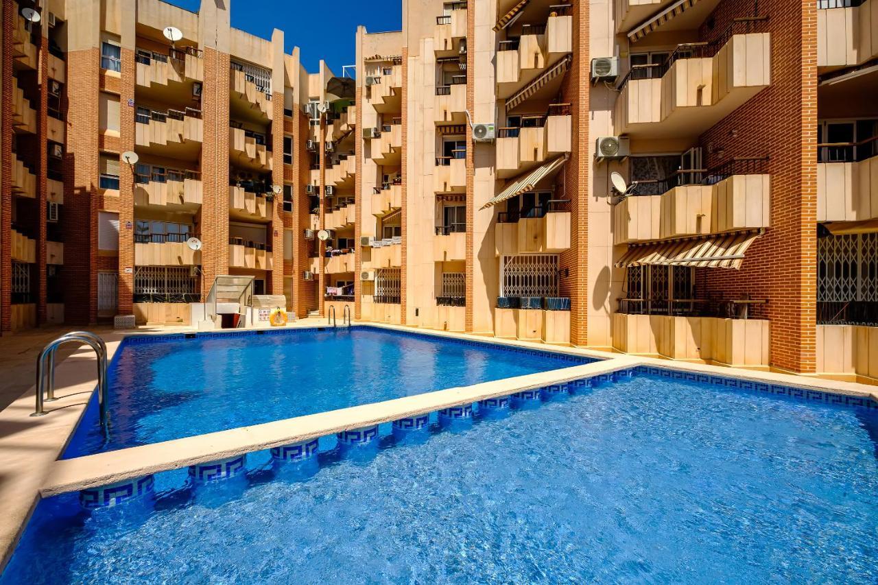 Holiday Royal Suite Concordia Торевиеха Екстериор снимка